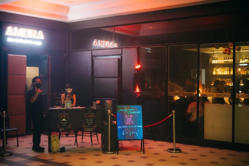 Amora Bar and music lounge