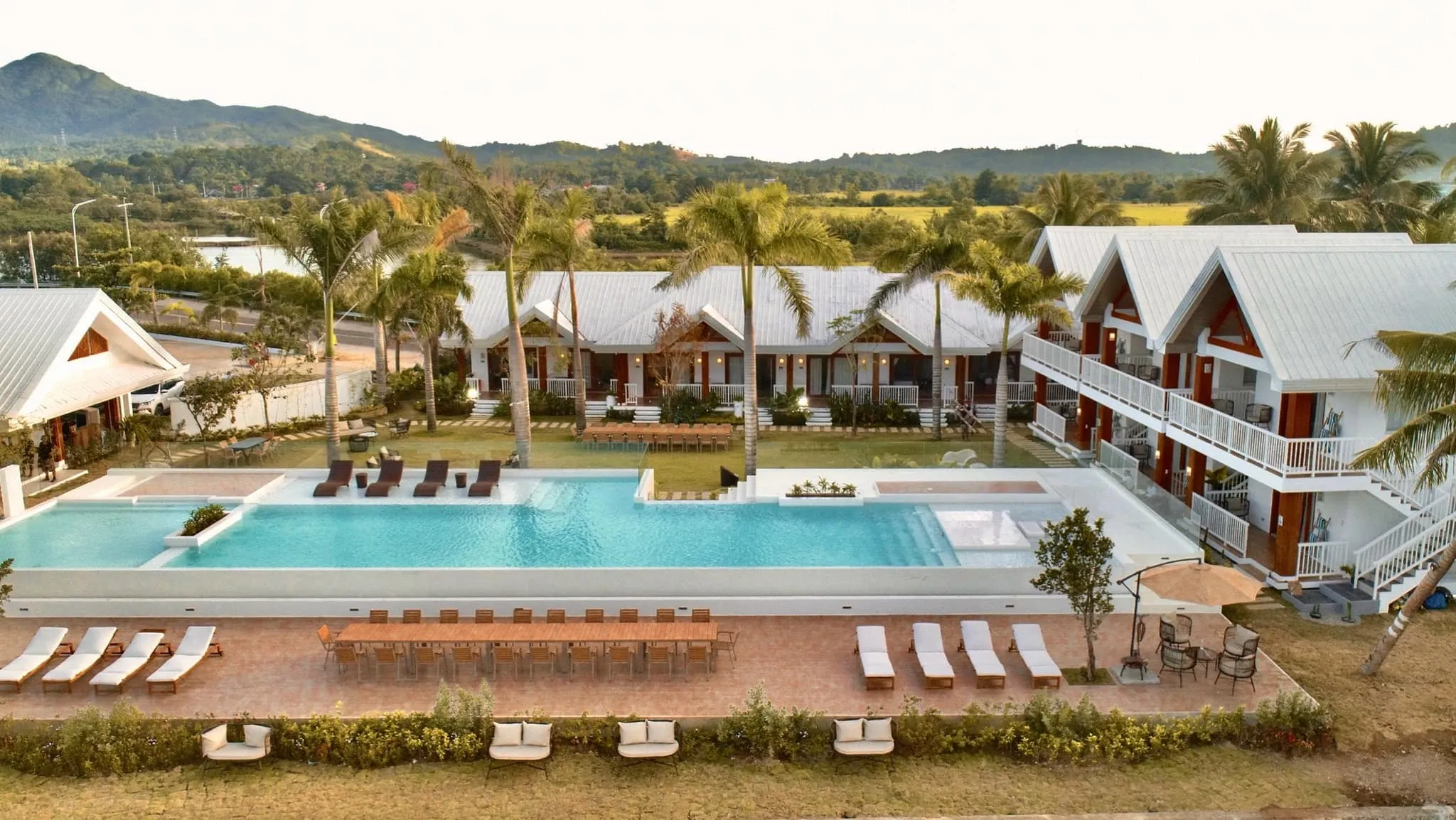 caza iyang concepcion iloilo hotel resort