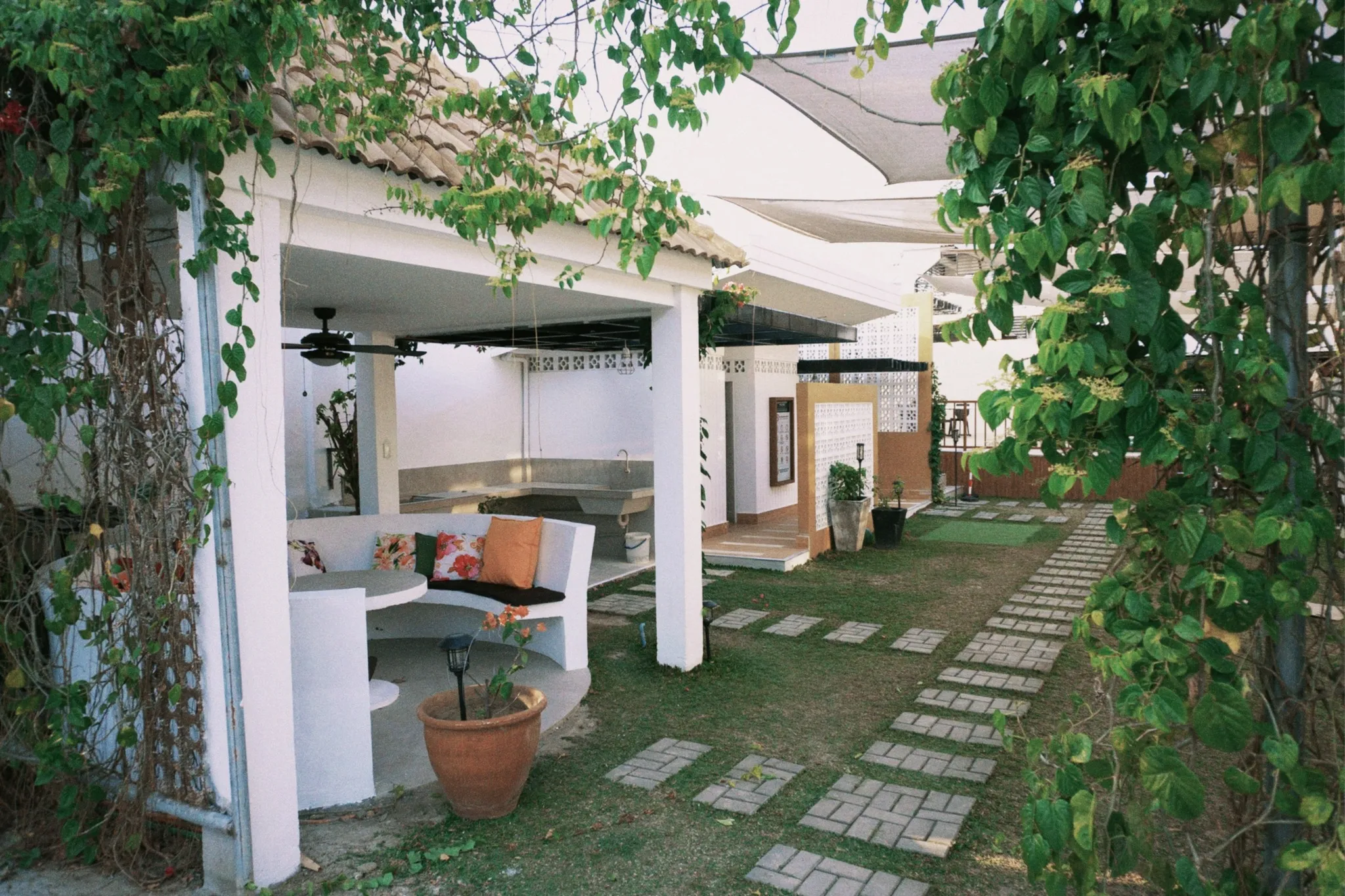 urban glamp resort oton iloilo